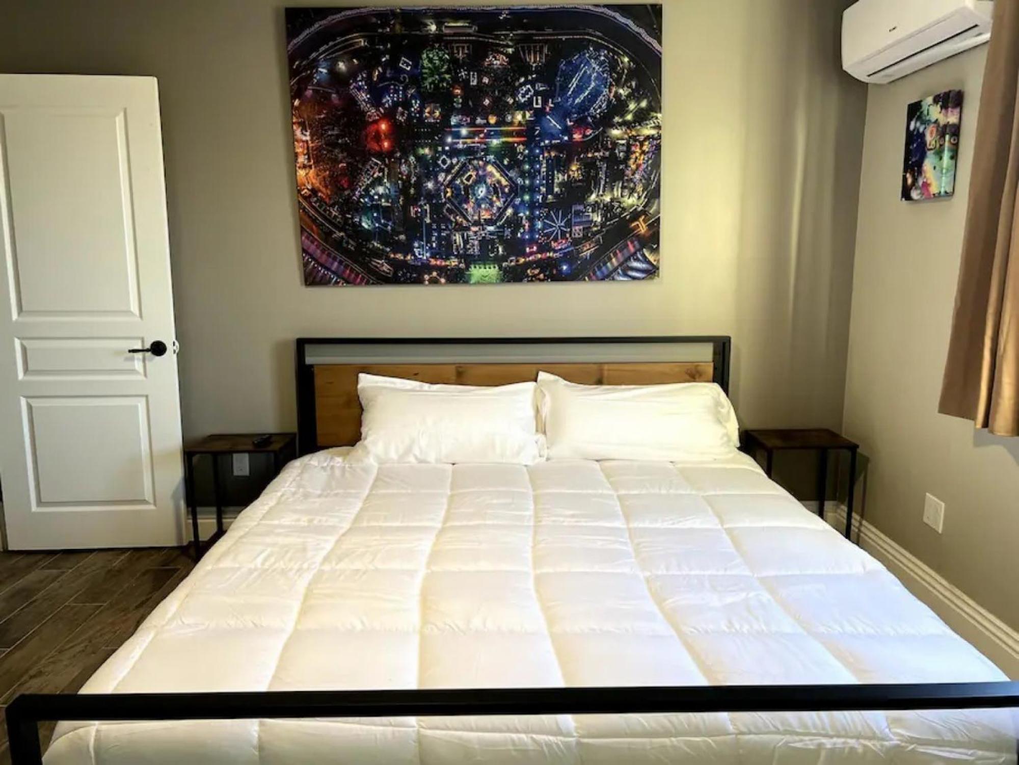 Lux Private Home - Pool, Billiards, 8 Smart Tvs, Board Games, Cotton Bedding - The Stone Sanctuary At Mccullough Hills Trailhead Las Vegas Bagian luar foto