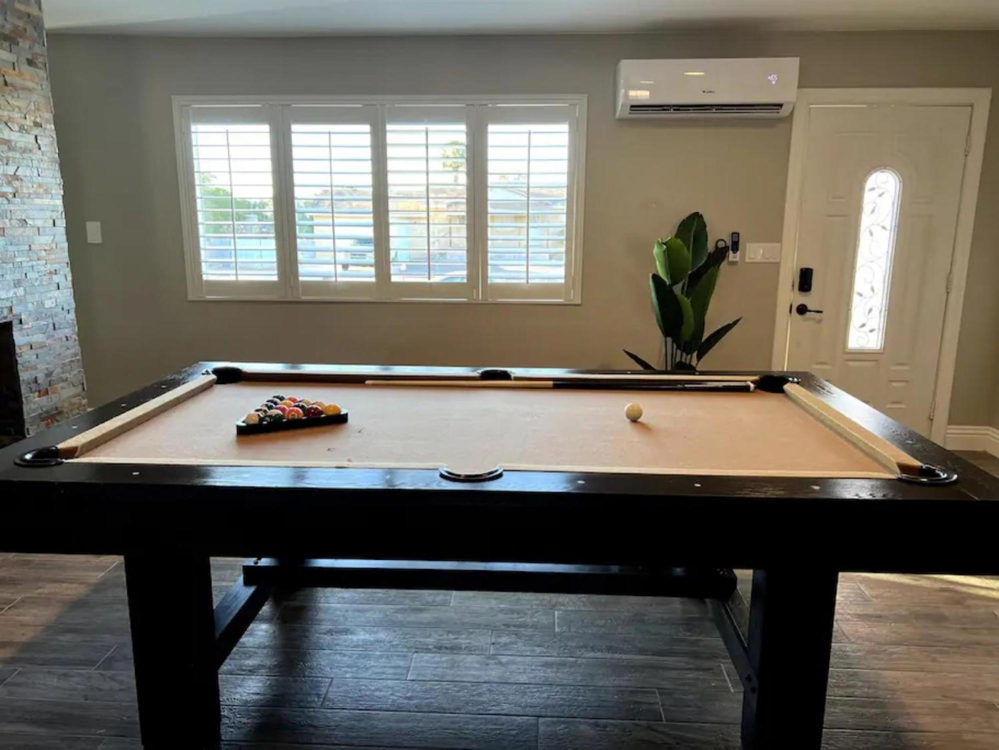 Lux Private Home - Pool, Billiards, 8 Smart Tvs, Board Games, Cotton Bedding - The Stone Sanctuary At Mccullough Hills Trailhead Las Vegas Bagian luar foto